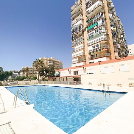 Indigo Tiny Apartment Benalmadena Bagian luar foto