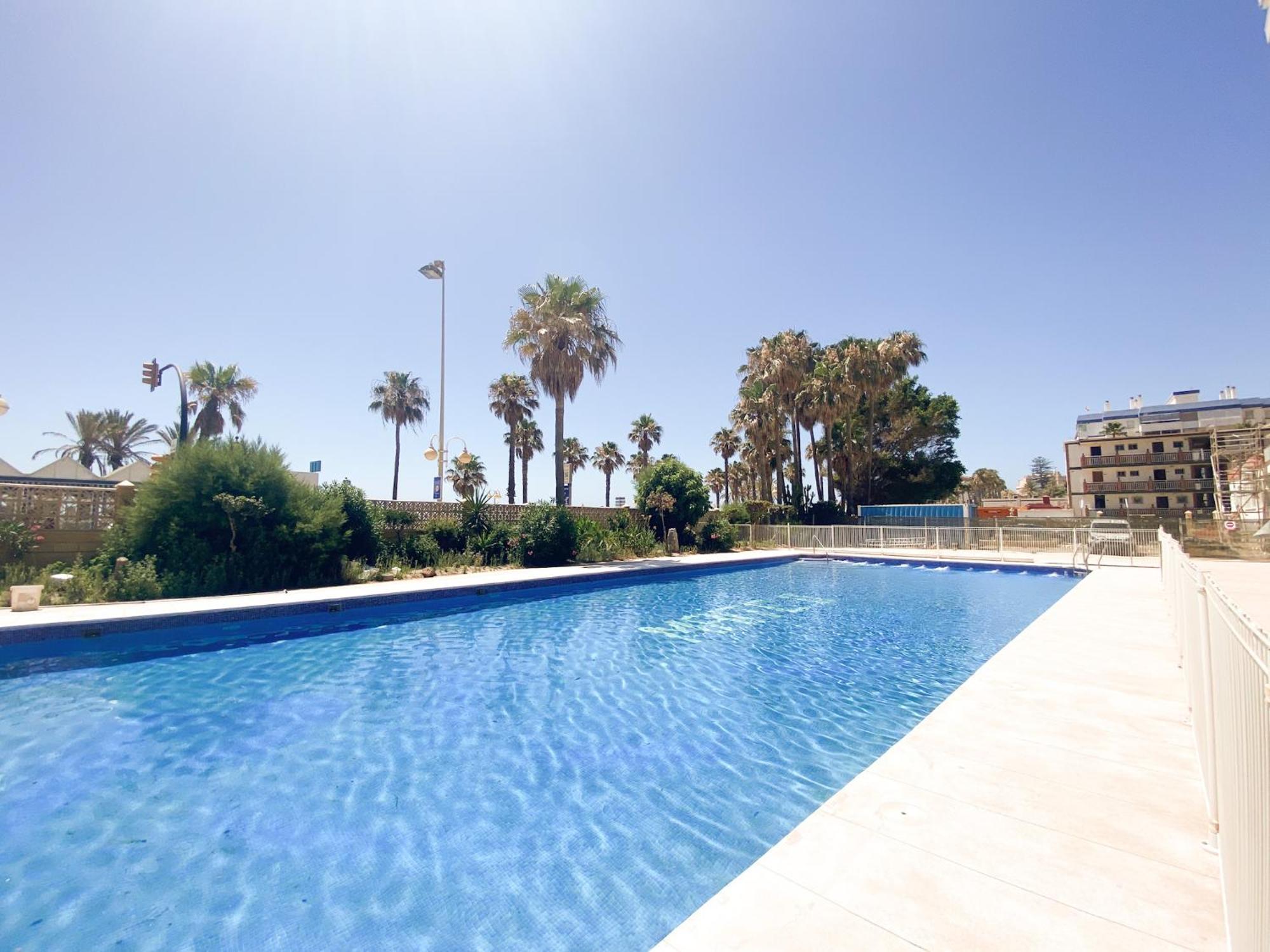 Indigo Tiny Apartment Benalmadena Bagian luar foto